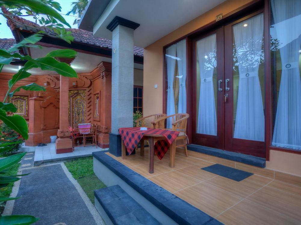 Kesumasari Beach Hotel Sanur Exteriör bild